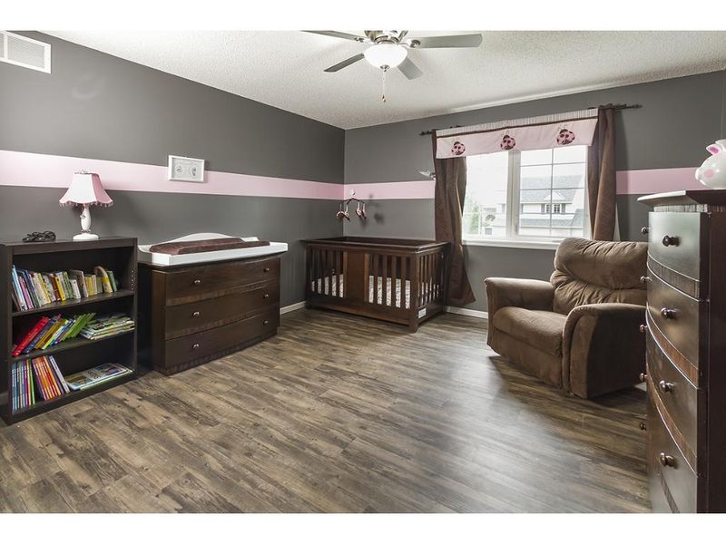 301 Groff St, Carver, MN 55315