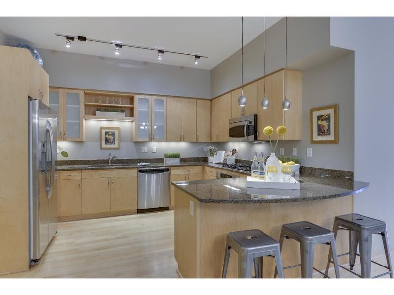 401 N 2nd St #312, Minneapolis, MN 55401