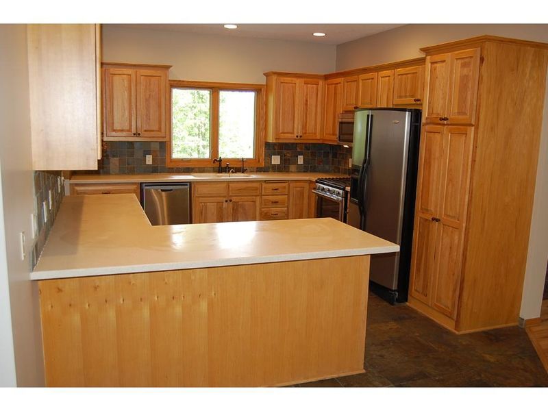 7768 N Shore Cir N, Forest Lake, MN 55025