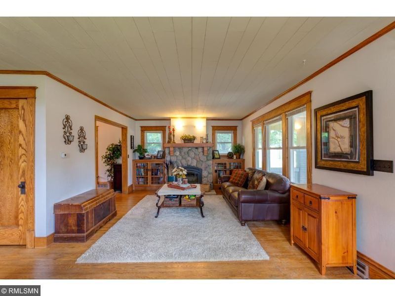 333 W Woodworth St, Ellsworth, WI 54011