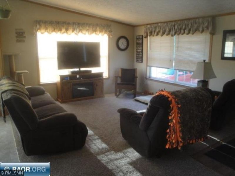 40 Main St, Soudan, MN 55782