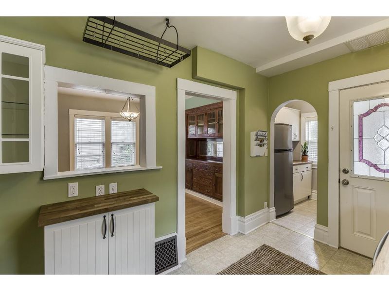 2622 Longfellow Ave, Minneapolis, MN 55407