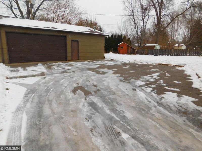 1777 Agate St, Little Canada, MN 55117