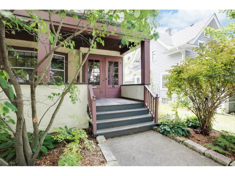 1932 Ashland Ave, Saint Paul, MN 55104
