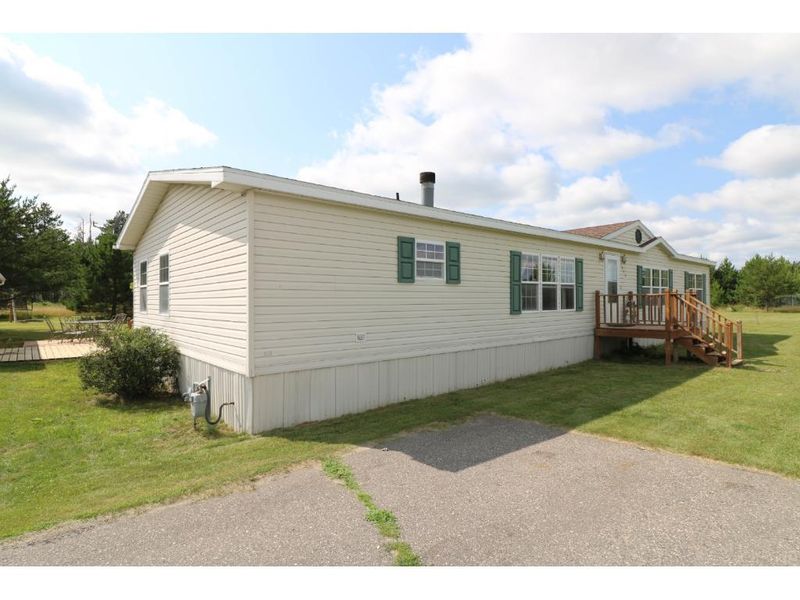 955 Thomas Rd SW, Bemidji, MN 56601