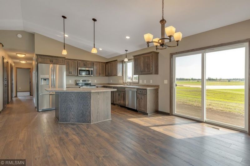 3092 N 12th Ave, Sartell, MN 56377