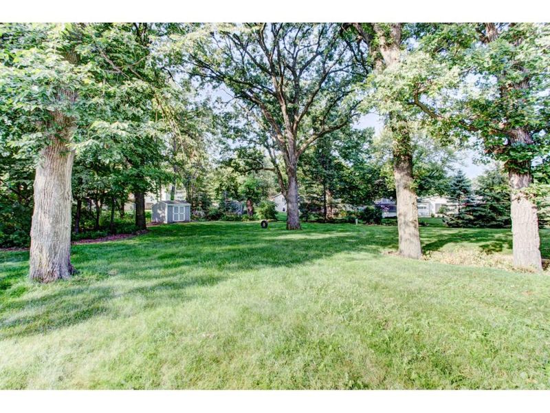 10637 104th Ave N, Maple Grove, MN 55369