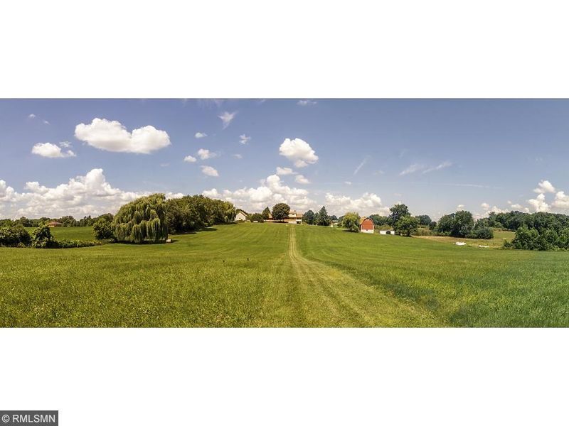 4152 320th St W, Northfield, MN 55057