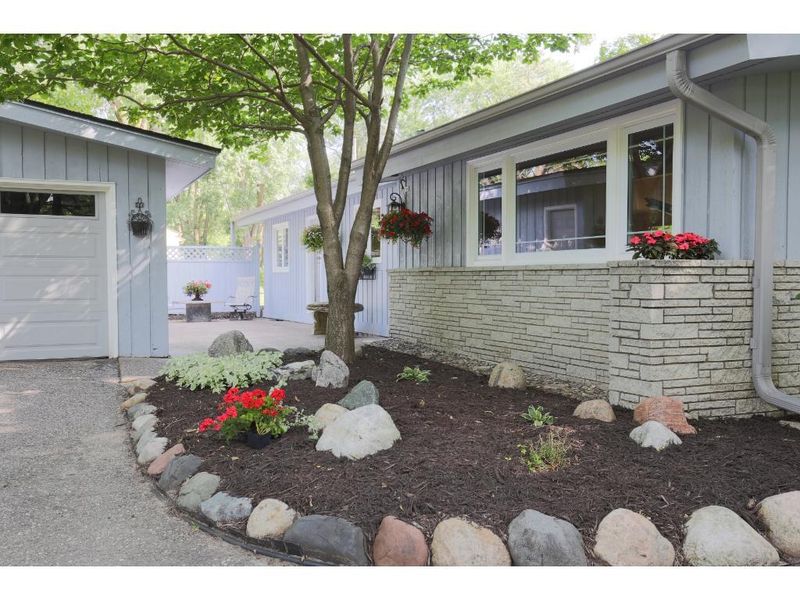 5053 Woodland Rd, Minnetonka, MN 55345