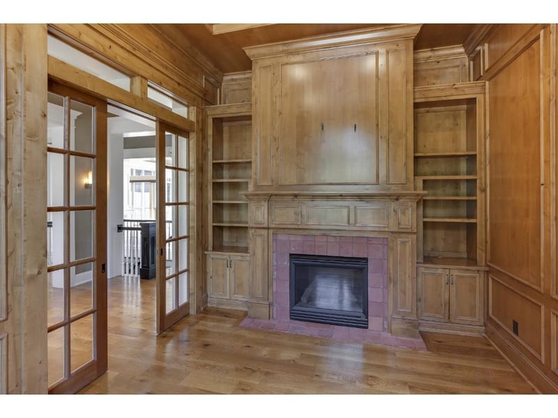 500 Quinwood Ln N, Plymouth, MN 55441