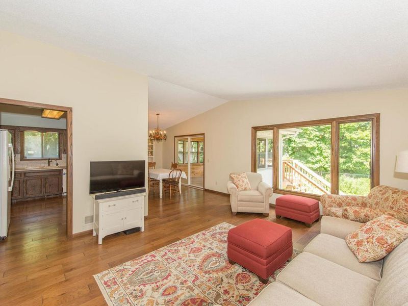 6948 Annapolis Cir N, Maple Grove, MN 55311