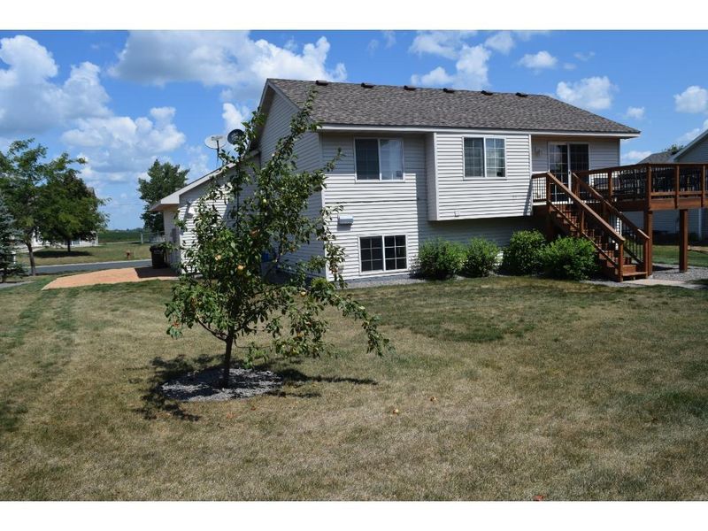 216 Quail Dr, Montrose, MN 55363