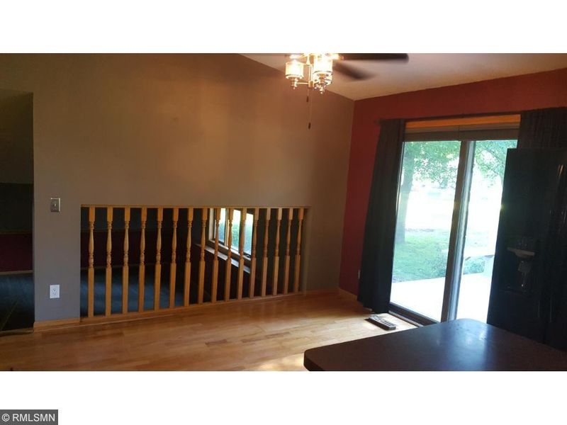 1203 Baldwin Ave N, Glencoe, MN 55336