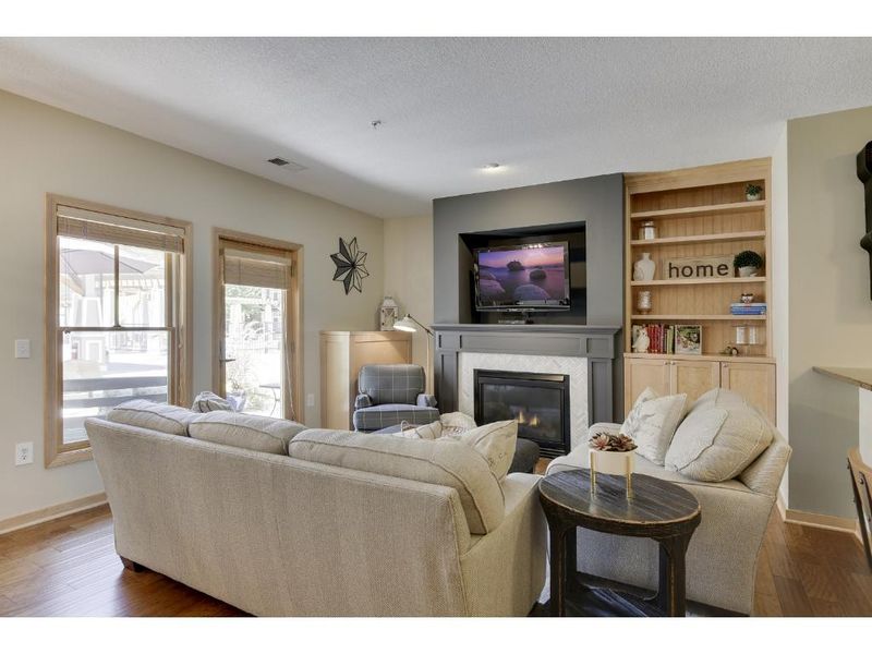 350 Main St N #226, Stillwater, MN 55082