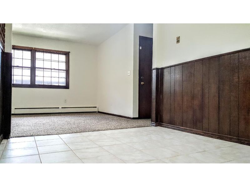 1130 Burr St, Saint Paul, MN 55101