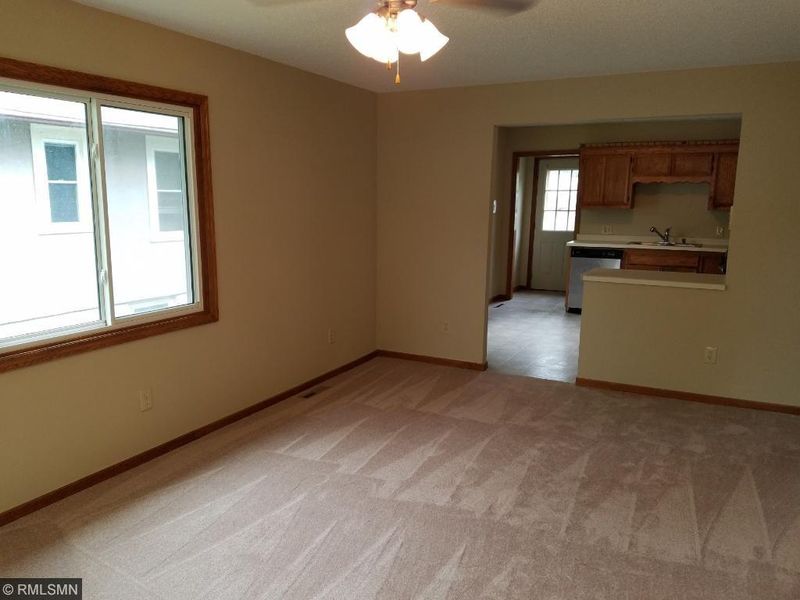 4051 Queen Ave N, Minneapolis, MN 55412