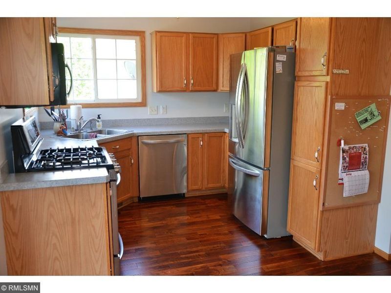 505 Jaymie Ct, Belle Plaine, MN 56011