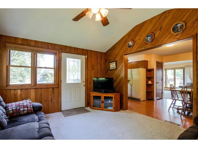 622 17th Ave NW, New Brighton, MN 55112