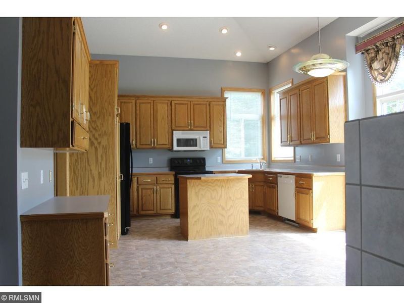 4801 Oxborough Gardens, Brooklyn Park, MN 55443