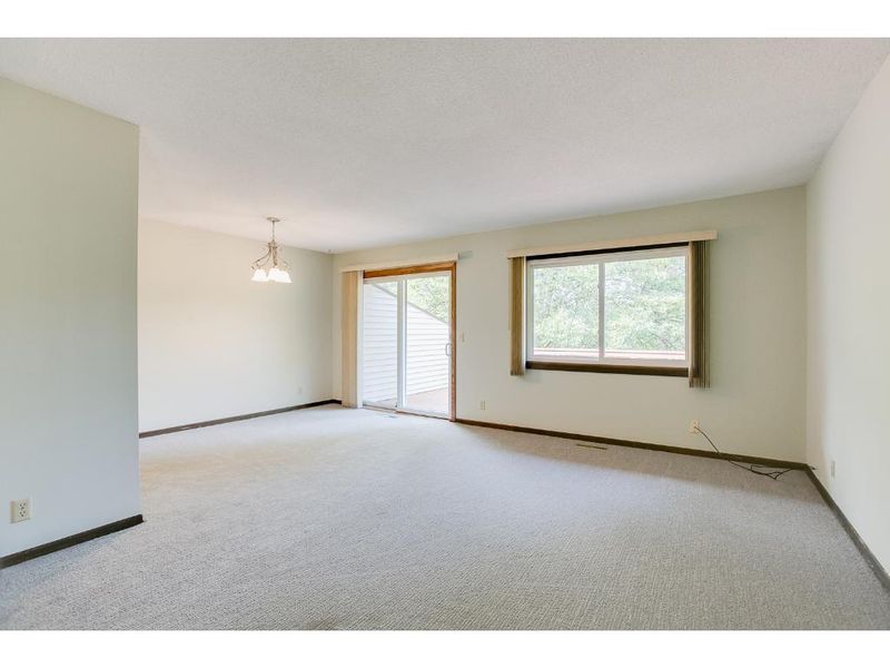 10710 Cavell Rd, Bloomington, MN 55438