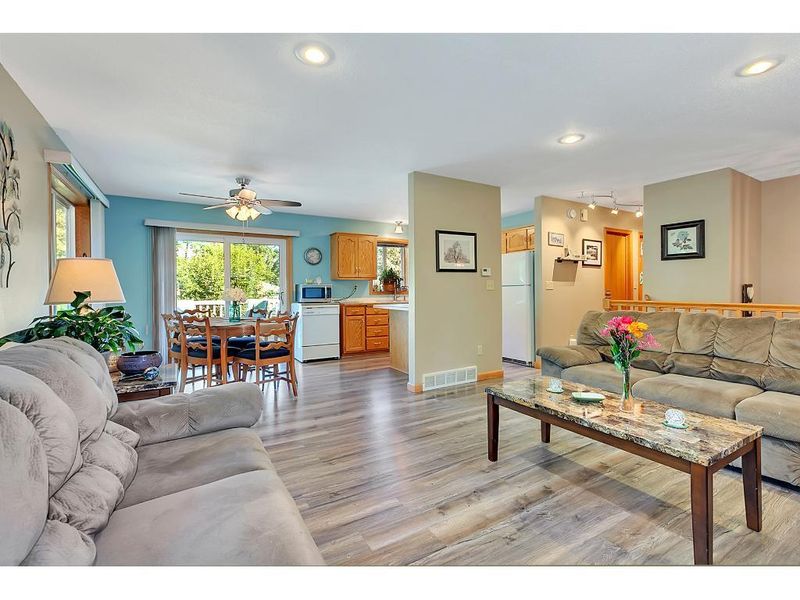 516 5th Ave N, Sauk Rapids, MN 56379
