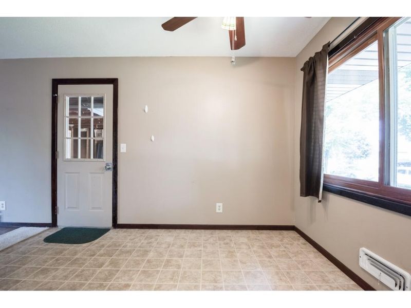 8387 66th St S, Cottage Grove, MN 55016