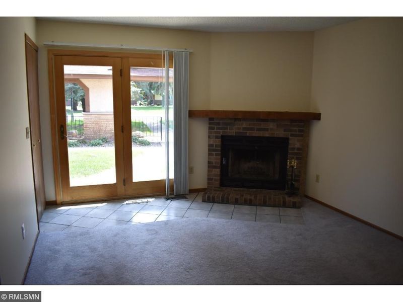 25 126th Ln NW, Coon Rapids, MN 55448