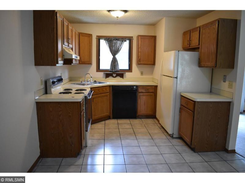 25 126th Ln NW, Coon Rapids, MN 55448