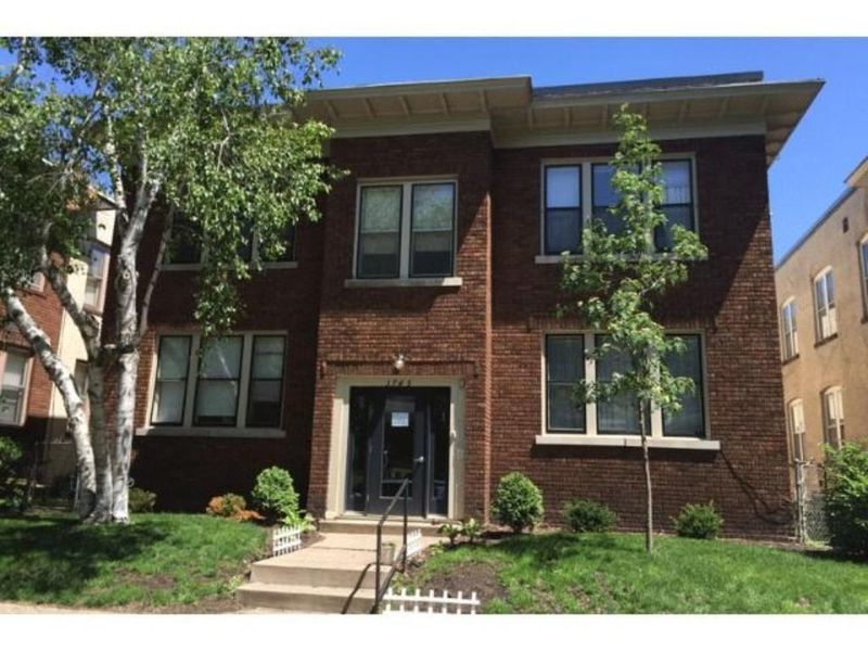 3745 Harriet Ave #202, Minneapolis, MN 55409