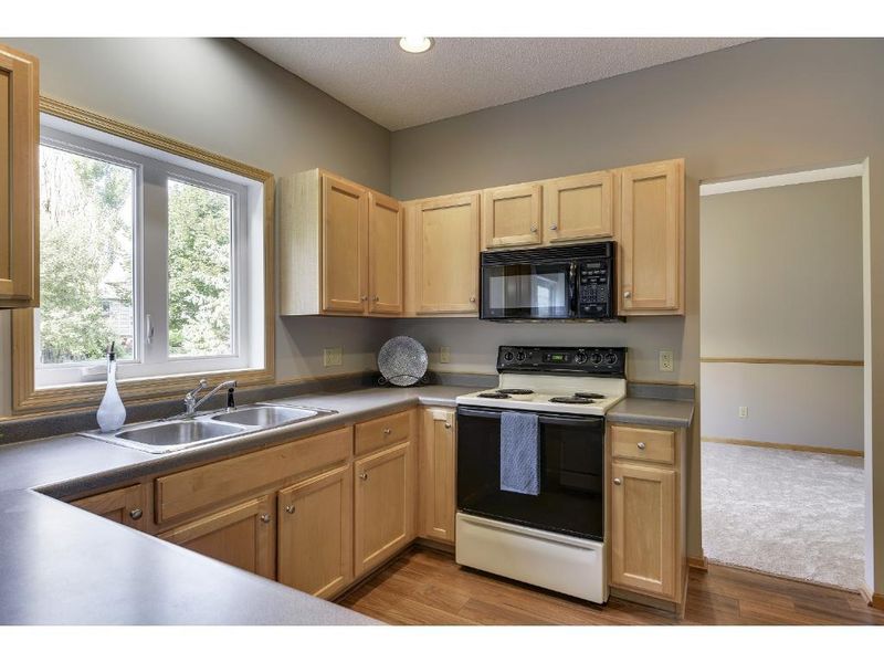 5815 158th Ave NW, Ramsey, MN 55303