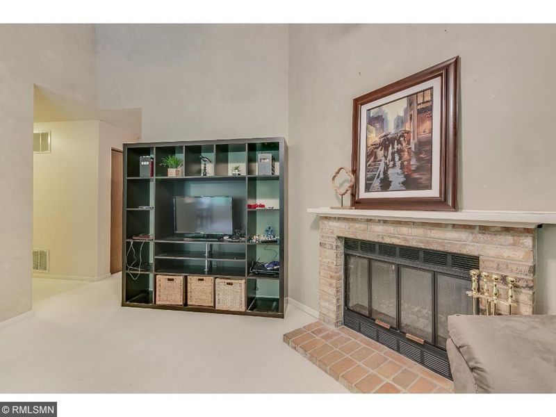 3563 Blue Jay Way #206, Eagan, MN 55123