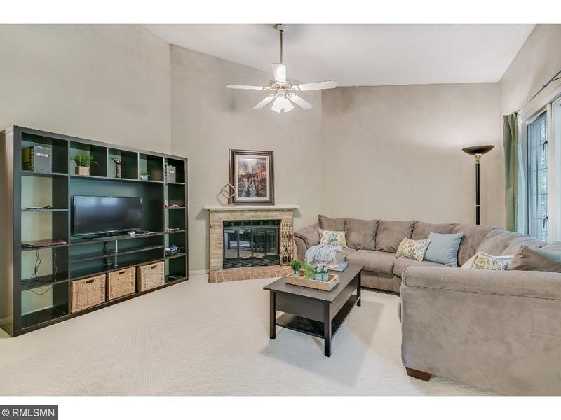 3563 Blue Jay Way #206, Eagan, MN 55123
