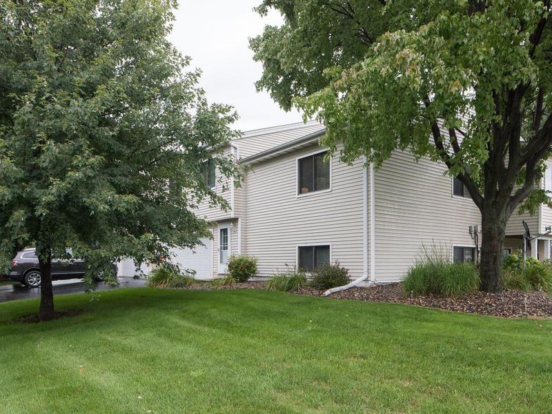 15532 Cornell Trl, Rosemount, MN 55068