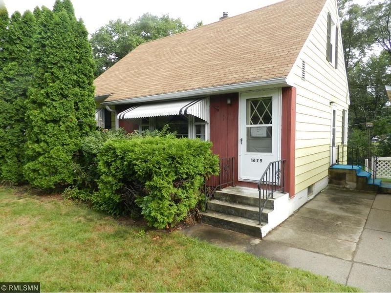 1679 Lark Ave, Maplewood, MN 55109