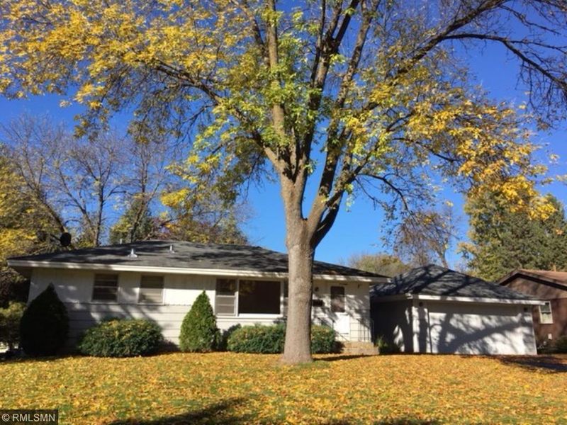 10824 Washburn Ave S, Bloomington, MN 55431