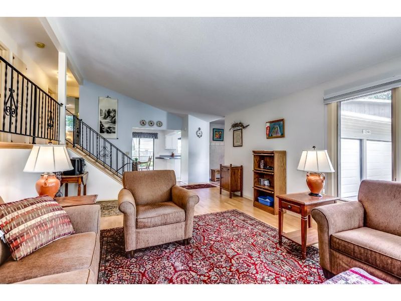 12240 Allen Dr, Burnsville, MN 55337