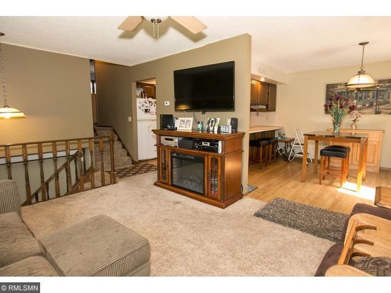 9757 Foley Blvd NW, Coon Rapids, MN 55433