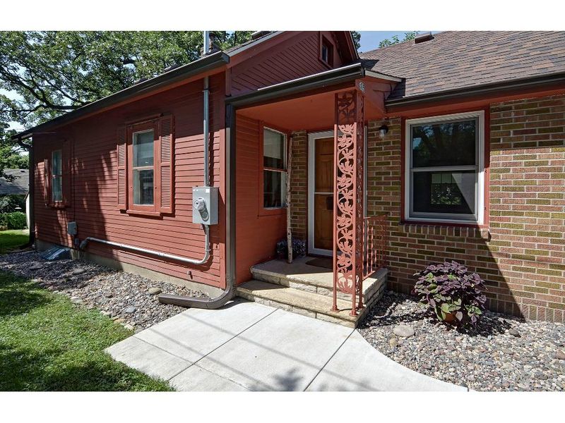 305 E 58th St, Minneapolis, MN 55419