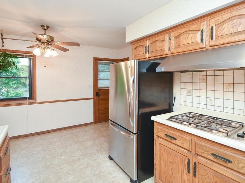 5312 Sumter Ave N, New Hope, MN 55428