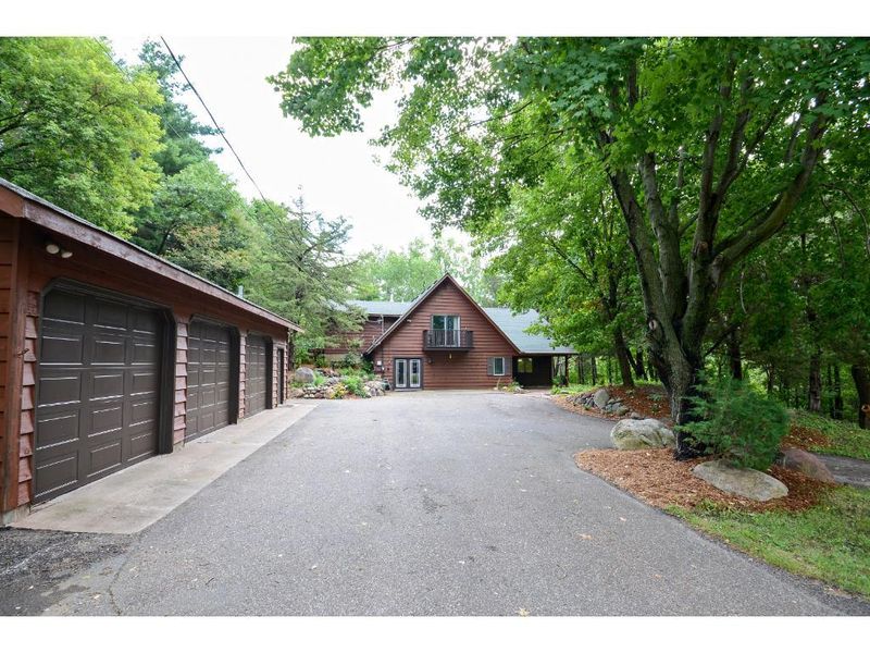 22461 Jason Ave N, Forest Lake, MN 55025