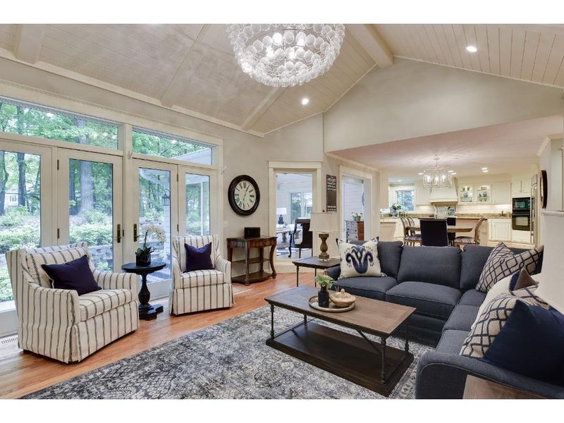 20605 Carson Rd, Excelsior, MN 55331