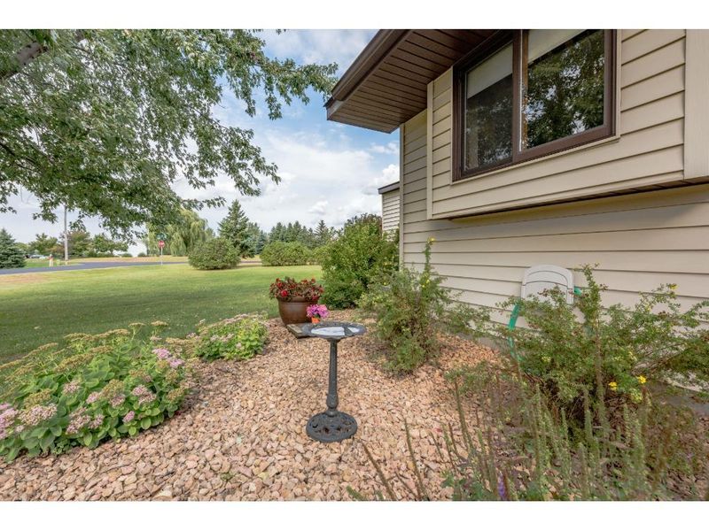 8252 Palmgren Ave NE, Elk River, MN 55330