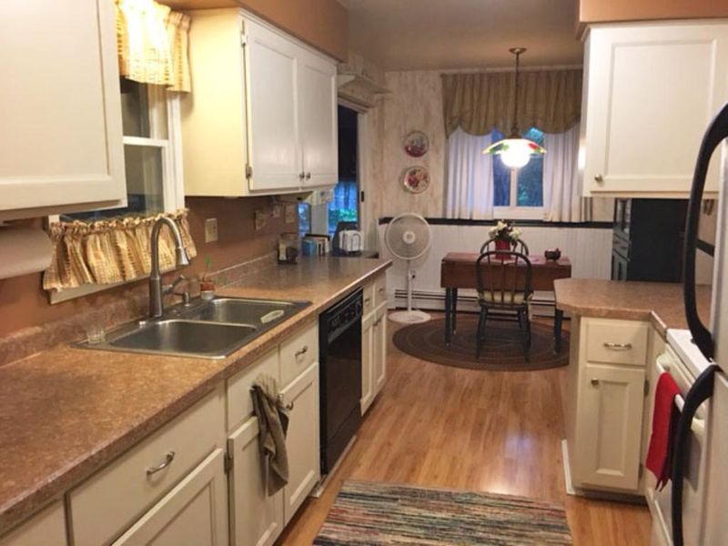 30214 Hardwood Way, Cannon Falls, MN 55009