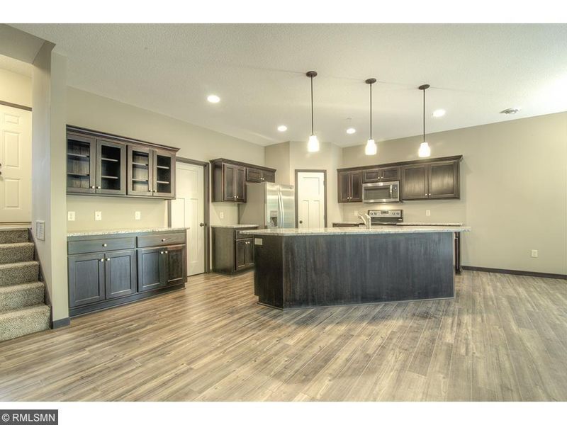 2568 County Road H2 W, Mounds View, MN 55112