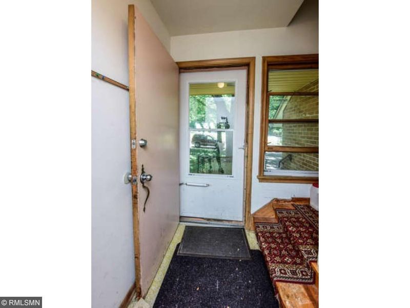 2317 Commonwealth Ave, Saint Paul, MN 55108
