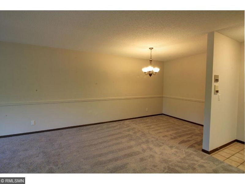 4710 58th Ave N #109, Crystal, MN 55429