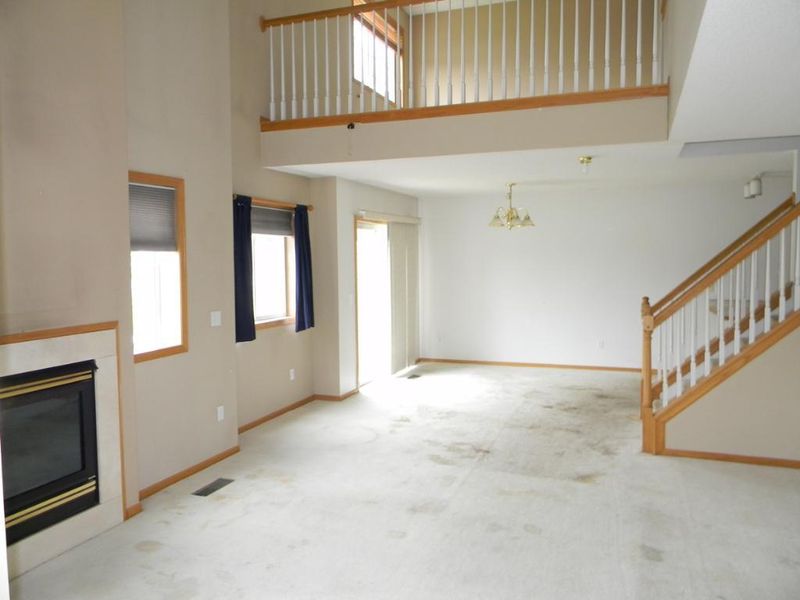 1681 Pebble Ter, Shakopee, MN 55379