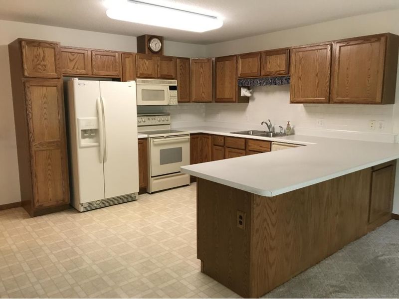 1710 Humphrey Ct #6, Northfield, MN 55057