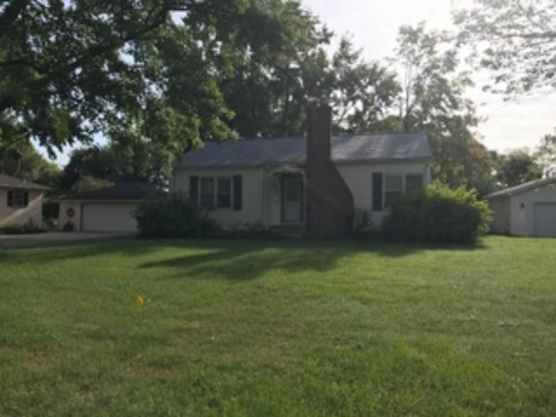 224 7th Ave SE, Osseo, MN 55369