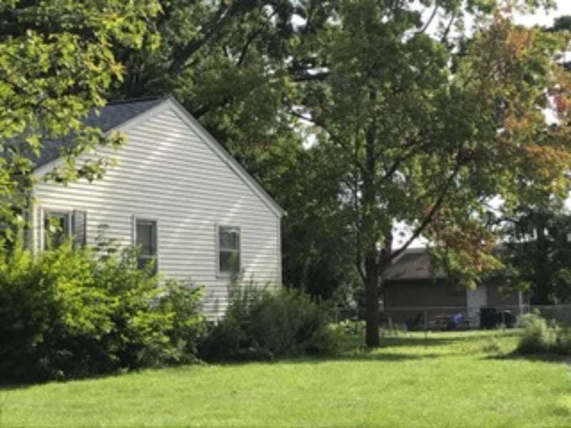 224 7th Ave SE, Osseo, MN 55369